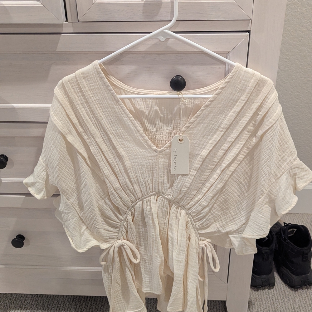 By Together Ivory Textured V-Neck Blouse